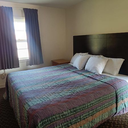 Town & Country Inn ซีค็องก์ ภายนอก รูปภาพ