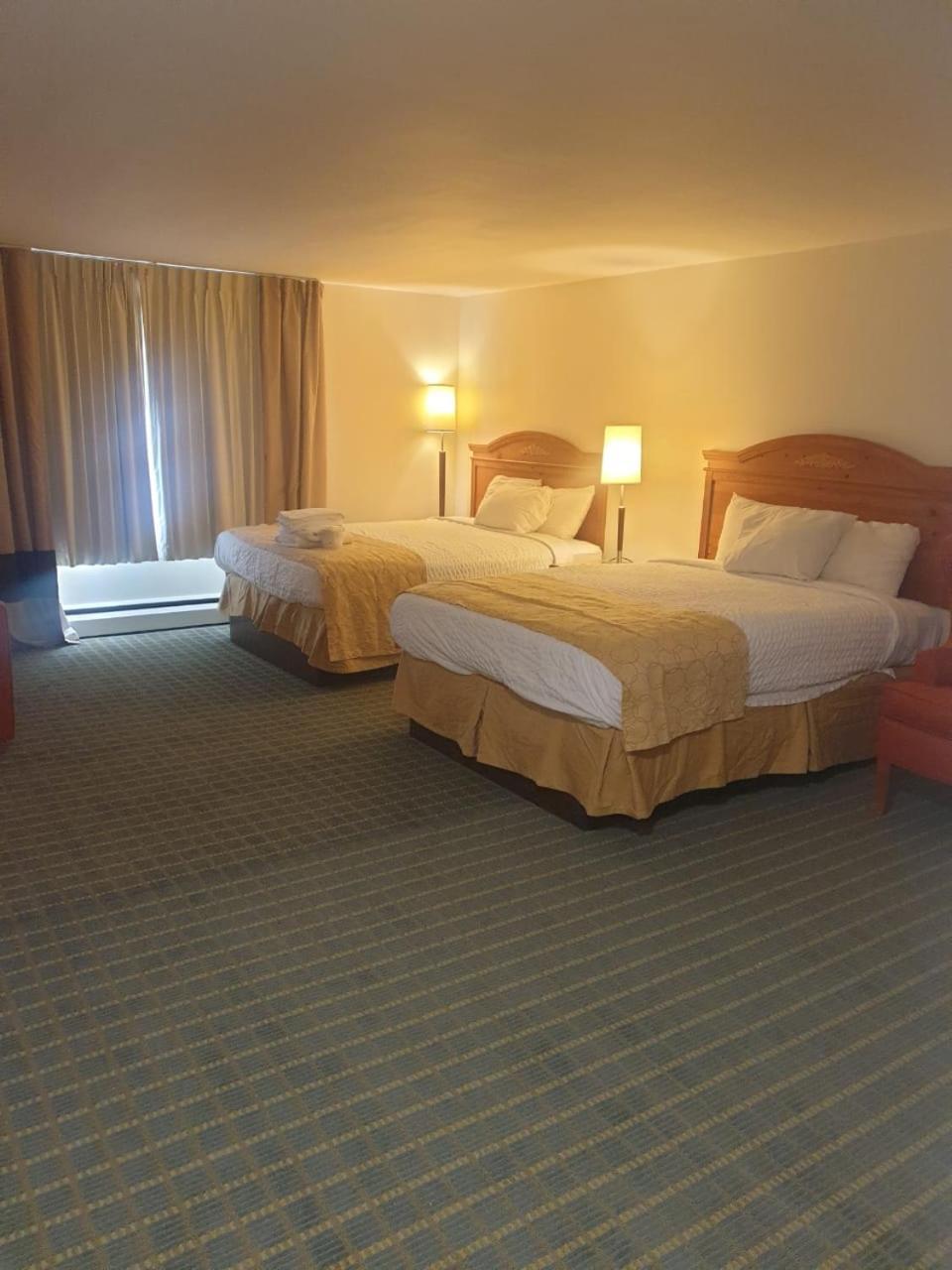 Town & Country Inn ซีค็องก์ ภายนอก รูปภาพ